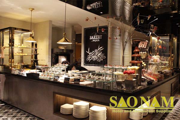 Đèn hâm nóng thức ăn trong nhà hàng