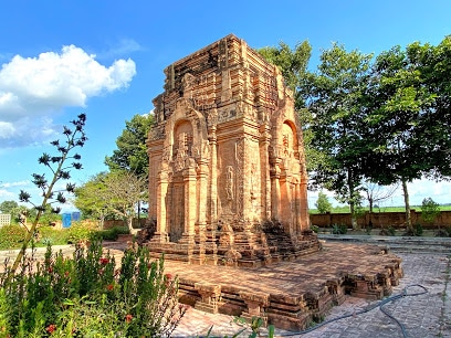 Đèn hâm nóng thức ăn giá rẻ Long An