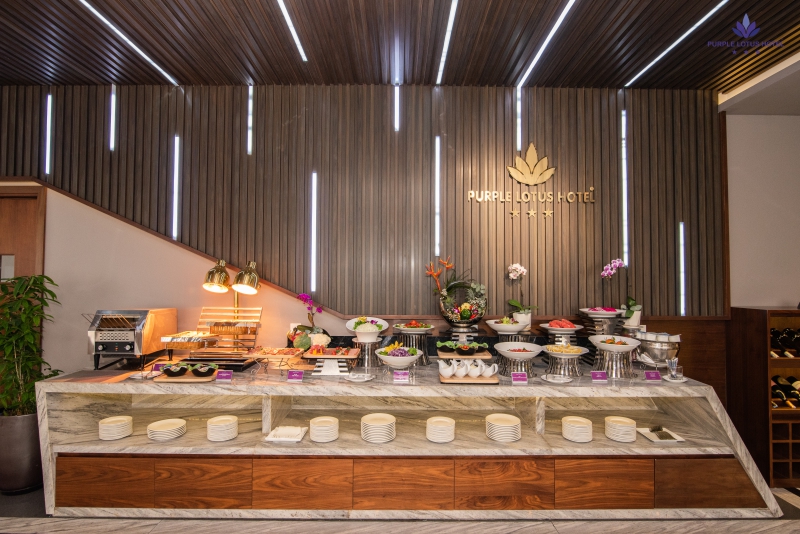 Đèn hâm nóng thức ăn buffet sáng